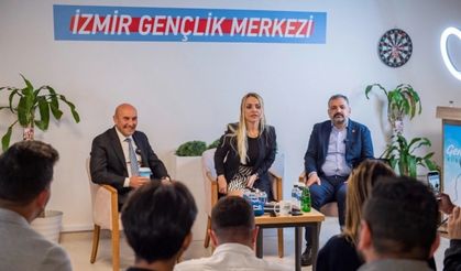 Soyer: Siyaseti sevin, uzak durmayın