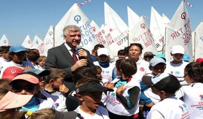 Sporcu nesiller Narlıdere'de yetişiyor