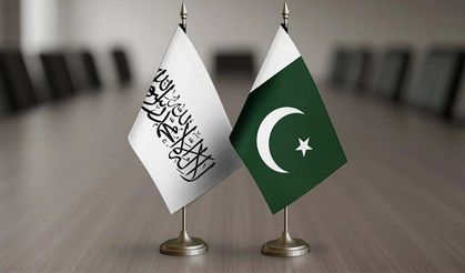 Pakistan Afganistan'a savaş ilan etti