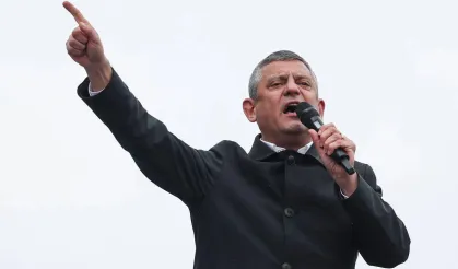 Özgür Özel’e Cumhurbaşkanına hakaretten soruşturma başlatıldı