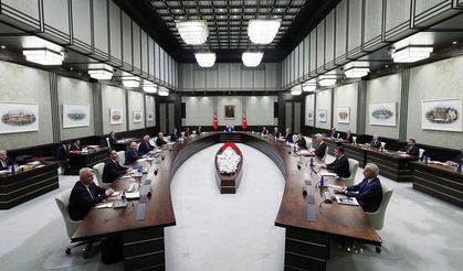 Kabine iki haftalık aranın ardından toplanıyor