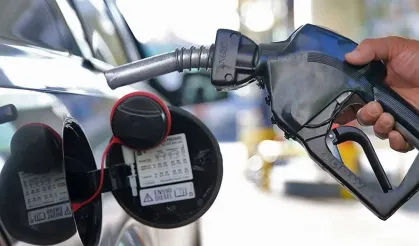 Motorine yine zam geldi: İlk kez üç haneli rakam görüldü