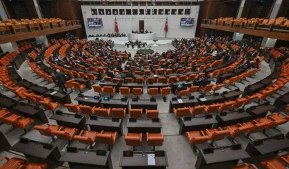 AK Parti'nin fon teklifine ilişkin önergesiyle bloke işlemler tasfiyeye dahil edildi