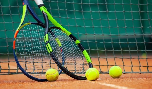 Bergama Tenis Kulübü Zafer Kupası başlıyor