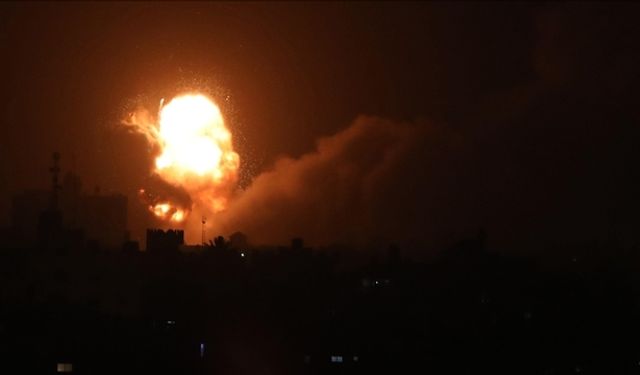 İsrail ateşkesi bozdu, Gazze'ye geniş çaplı saldırı başlattı