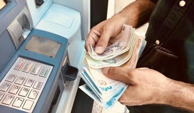 Emekli bayram ikramiyesi görüşmeleri ertelendi