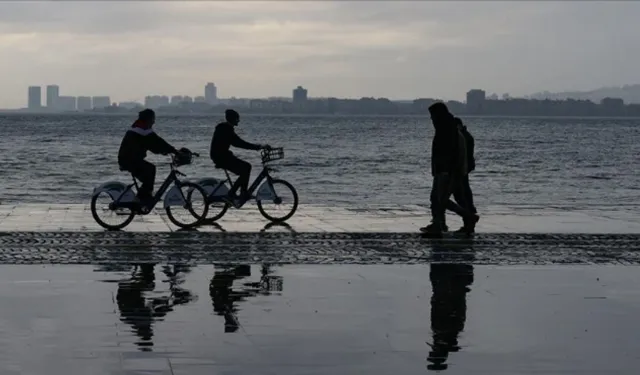 İzmir'in hava raporu: Bahar yağmurları devam!