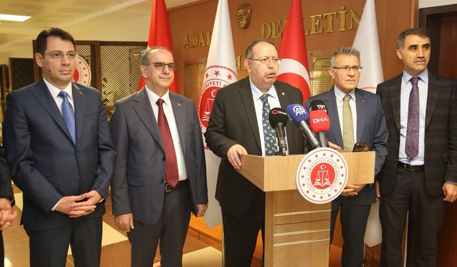 YSK'dan 'CHP İstanbul İl Kongresi' için devam kararı!