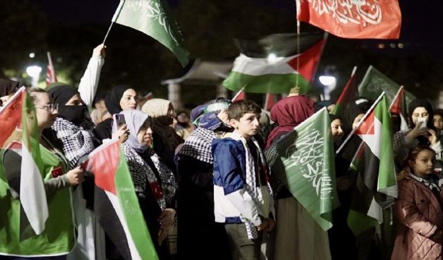 İzmir'de Sumud Filosu'na saldırıya tepki!