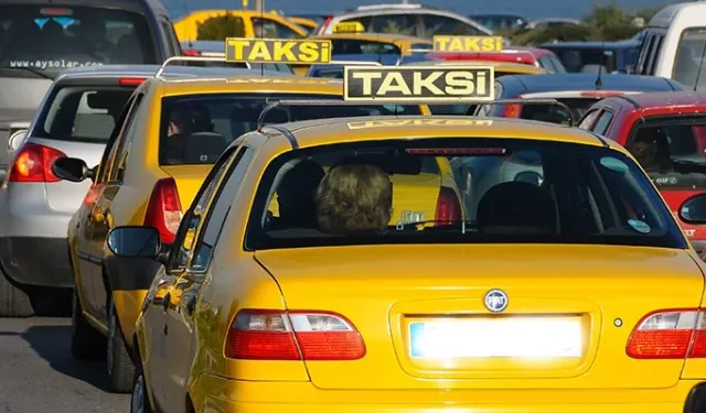 Erkan Özkan'dan İzmir'de korsan taksiyle mücadele mesajı