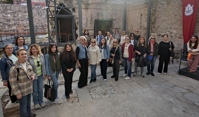 Sanat ve tarihi buluşturan Kıllıoğlu Hamamı’na yoğun ilgi