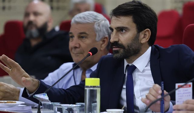 AK Parti'den CHP'li Başkana tepki:  "Polemiği bırak vizyona bak"