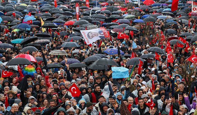 Kara bulutları dağıtacağız