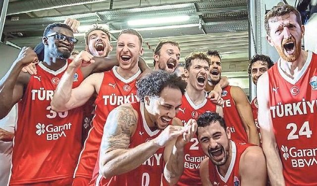 Millilerin Sırbistan maçı aday kadrosu belli oldu