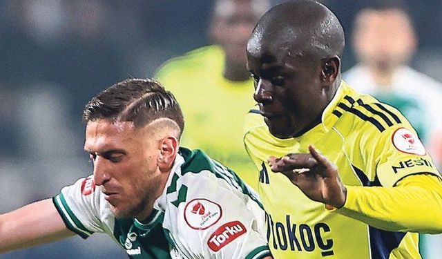 Fener havlu attı