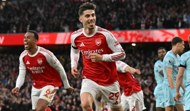 Arsenal, 22 yıl sonra şampiyon