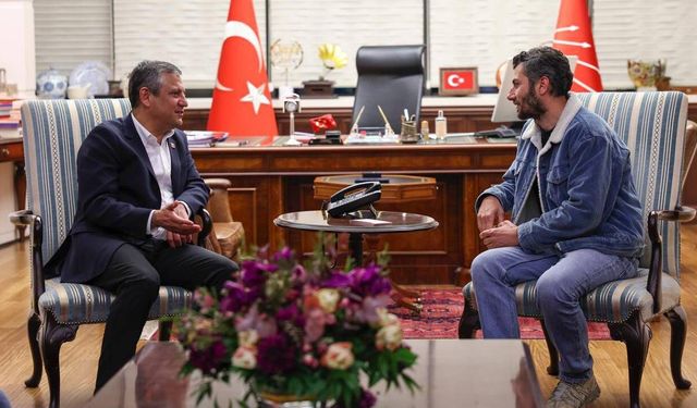 SOL Parti'den CHP Lideri Özgür Özel'e ziyaret