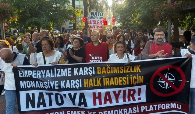 Efendilerine yaranmak için her şeyi yaptılar