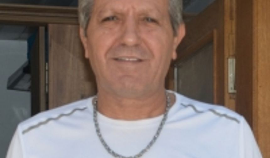 İzmir'de bir kasabalı... Güler Oto Celal Özkan