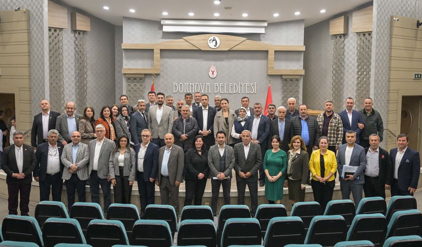Başkan Ömer Eşki, muhtarlarla buluştu