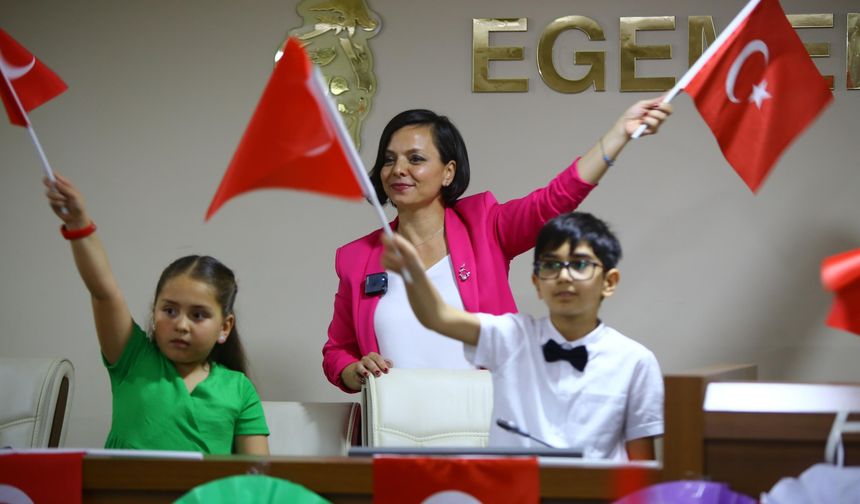 Karabağlar'da 23 Nisan Coşkusu
