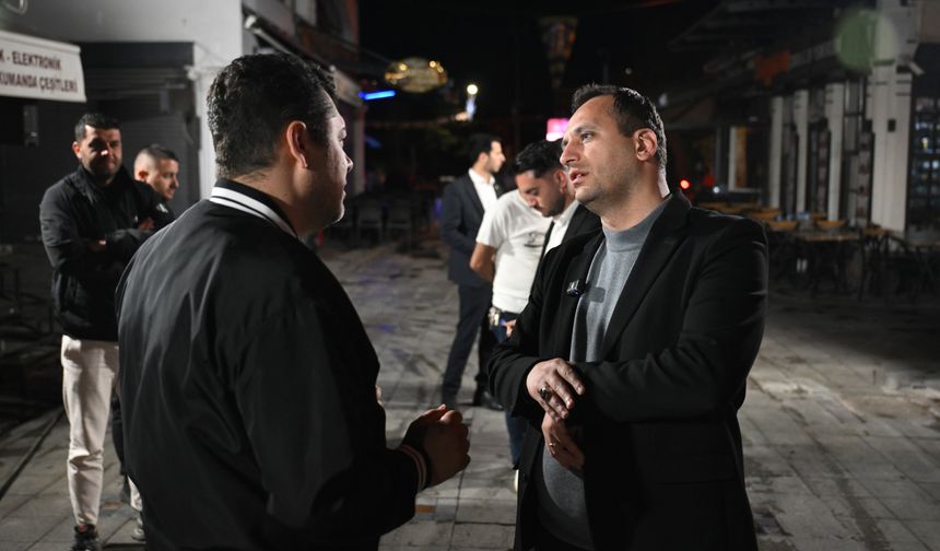 Tarihi Bornova Çarşısı'nda temizlik mesaisi