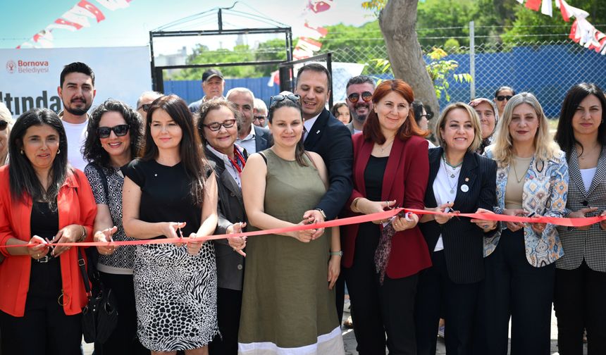 Bornova’da toplumsal dönüşümün tohumu kadınlar için ekiliyor