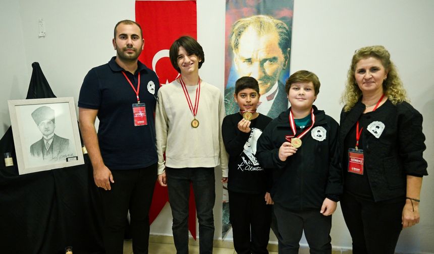 Bornova'da Duygu Dolu Gece