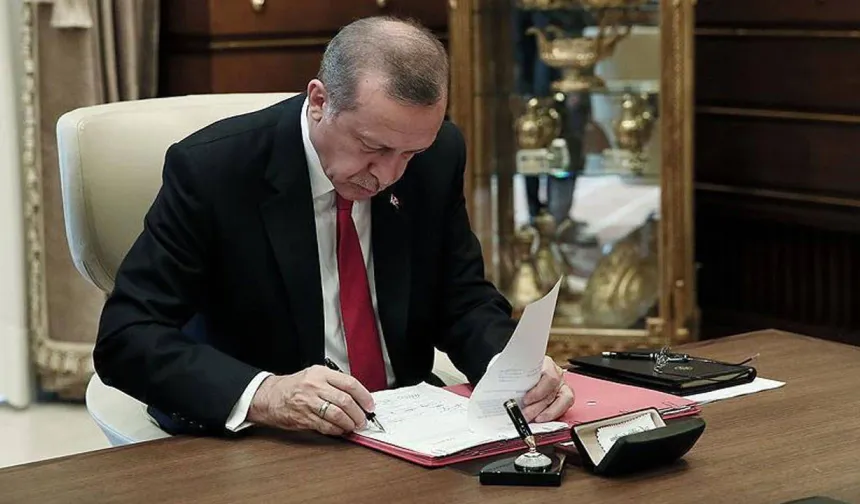 Erdoğan imzaladı: Atama ve görevden alma kararları Resmi Gazete'de
