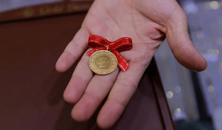 Gram altın rekor kırdı: Tüm zamanların zirvesi!