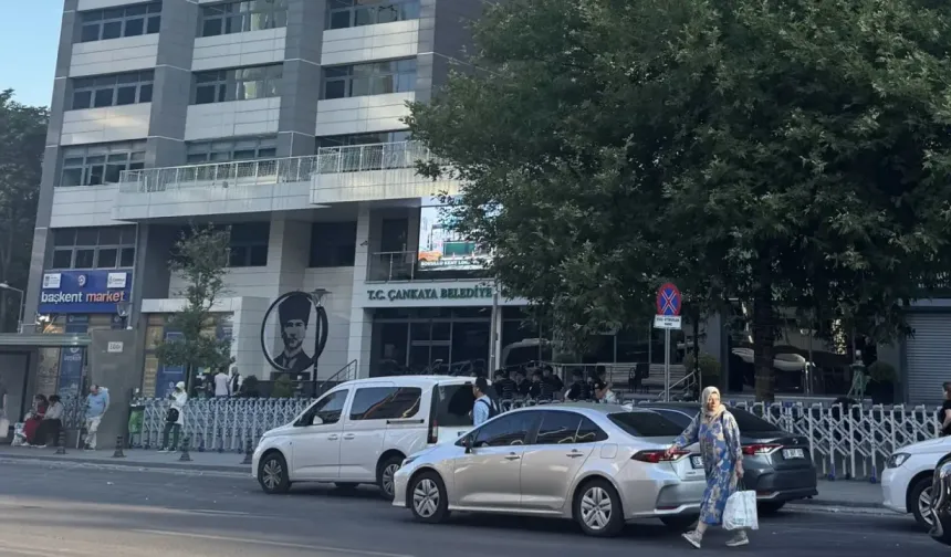 Çankaya Belediyesi'ne operasyon: Çok sayıda gözaltı