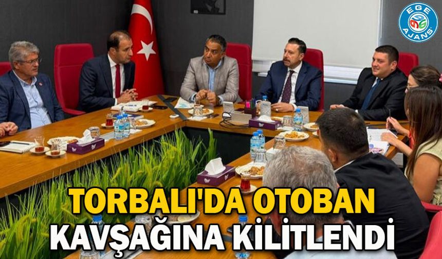 Torbalı'da otoban kavşağına kilitlendi